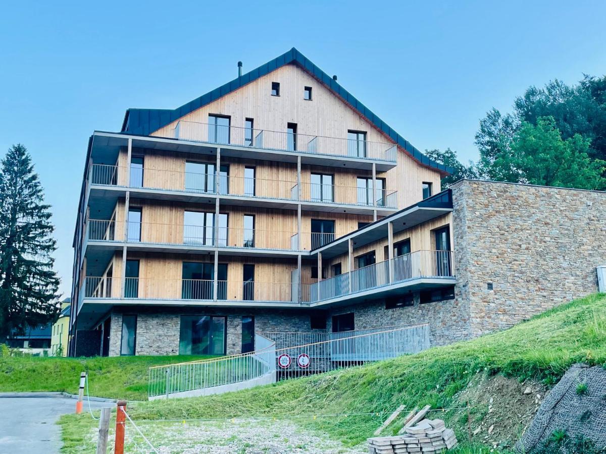 Family 2 Bedroom Ski&Bike Apartment With Terrase Janske Lazne Bagian luar foto